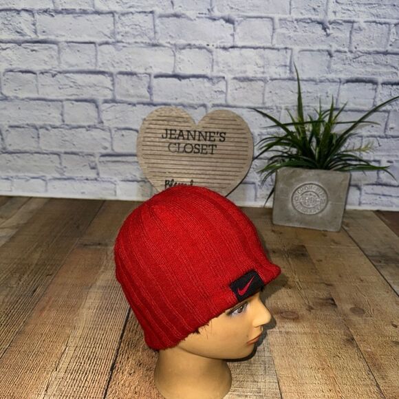 Nike Boys Hat Cold Weather Beanie Varsity Red Swoosh 8-20 Reversible - Picture 6 of 9